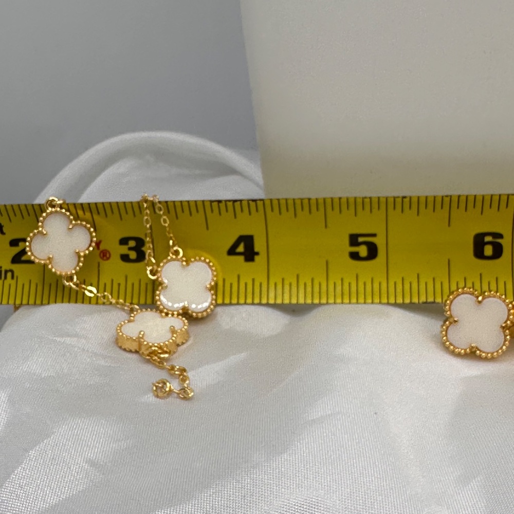 18K Gold Plated White Clover Set - Picture 6 of 8
